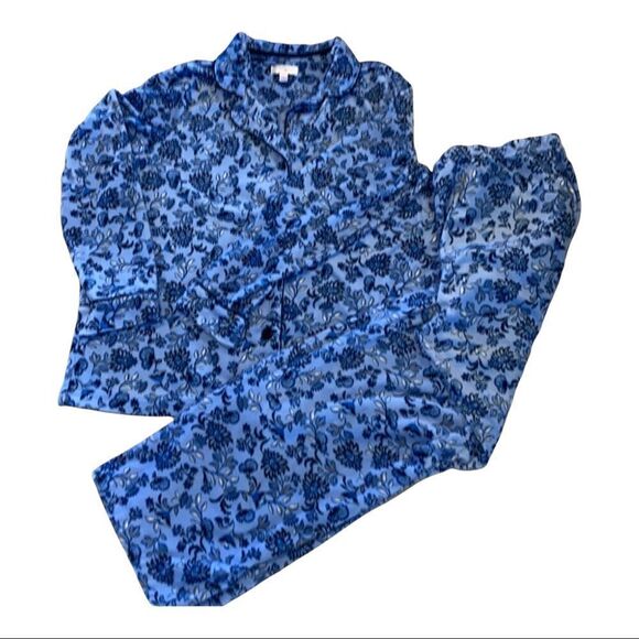 Secret Treasures Super Soft Velour 2 Piece Pajama Set Size 12/14 - Picture 1 of 14